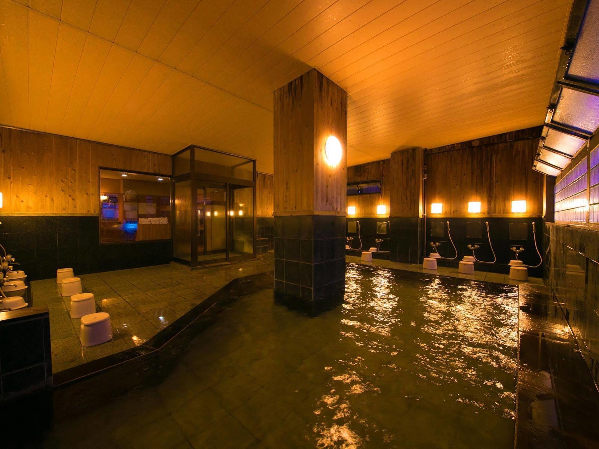 Hotel Koraku Беппу Экстерьер фото